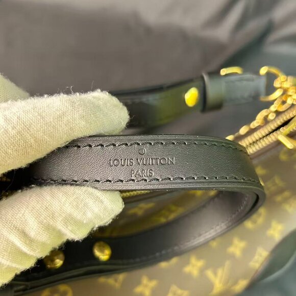 Louis Vuitton Boulogne Monogram Canvas Shoulder Bag — Black Trim, Like New - Picture 13 of 16